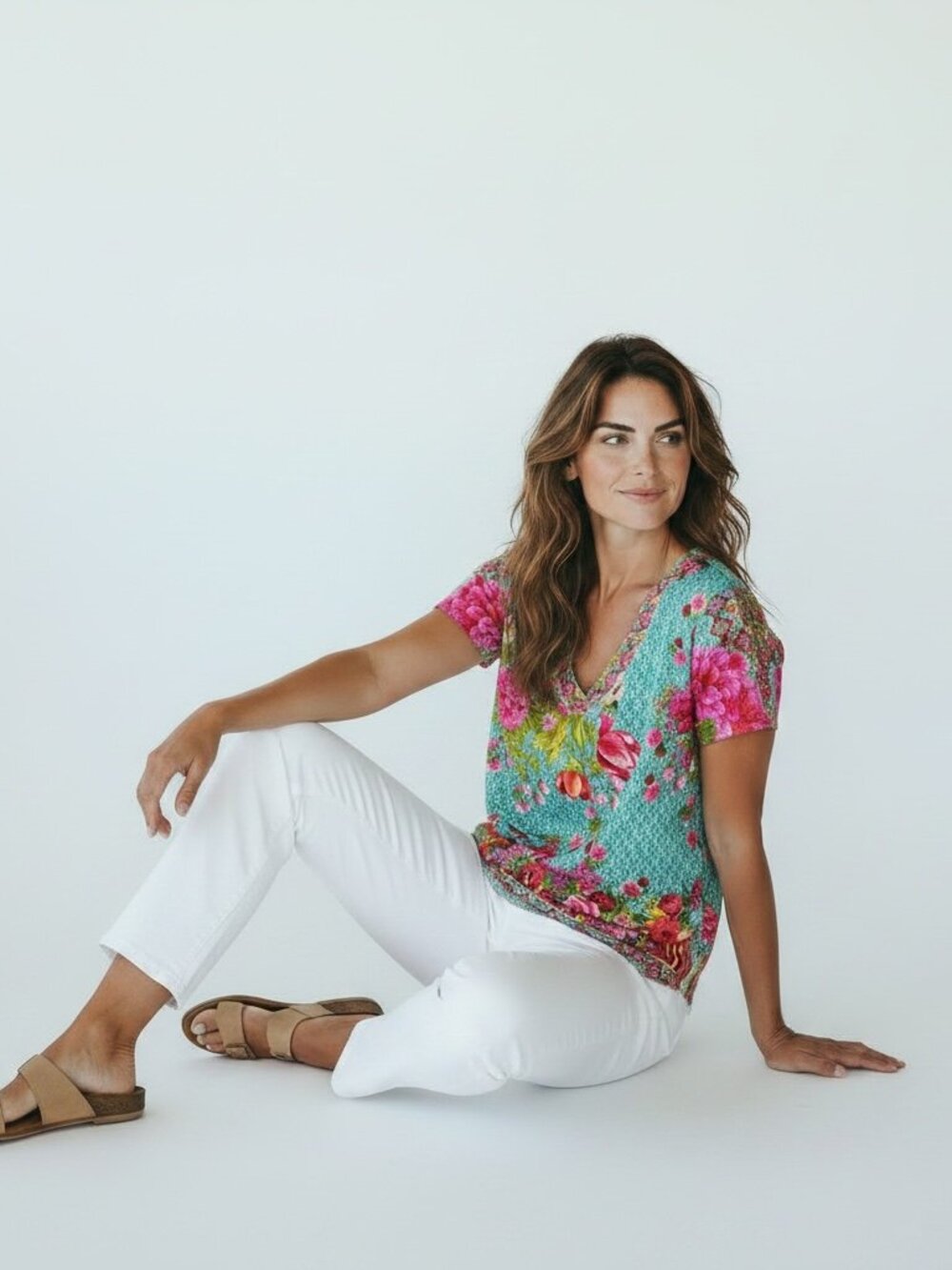 Johnny Was Floral Bamboo V-Neck Bohemian Jersey Top | Women’s Size L